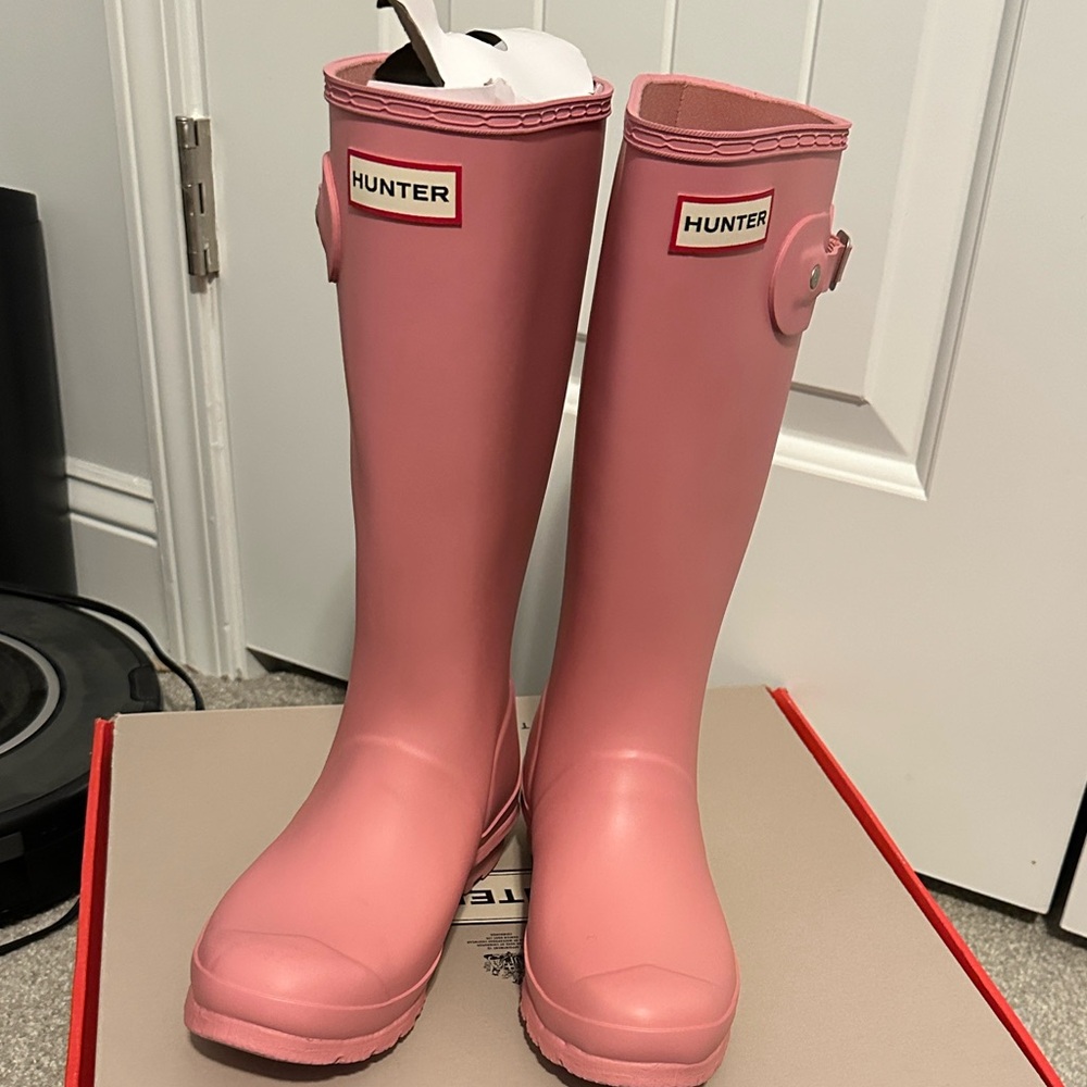 Brand New Hunter Blush Pink Tall Boots